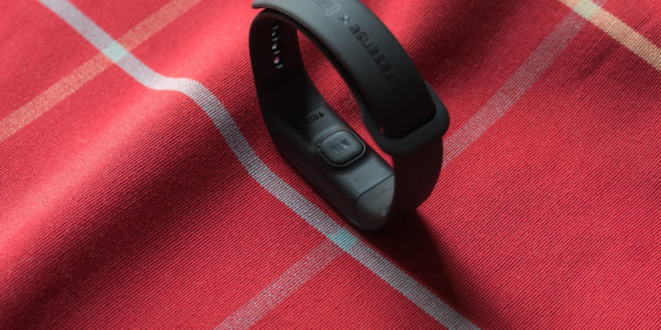 乐心智能手环5,乐心手环5怎样调时间