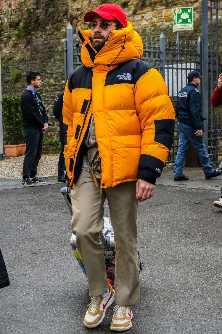 为什么大家都把北面当校服,北面是如何成为校服的