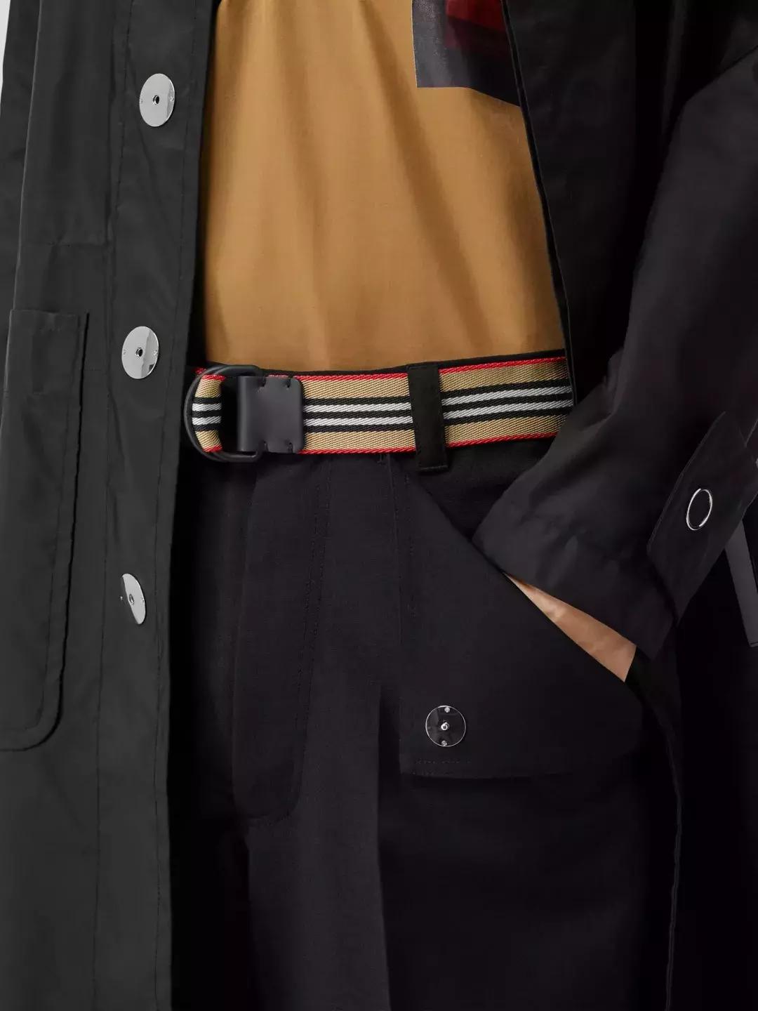 男人穿好腰带,会穿衣服的男人运气都不会太差