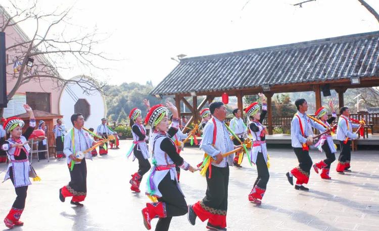 正宗云南少数民族酒俗,云南特色酒都有什么