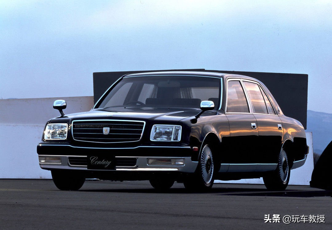 金凤凰标志,金凤凰车标多少钱