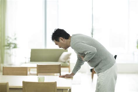 血栓脑干堵了什么症状,血栓堵在咽喉有什么症状