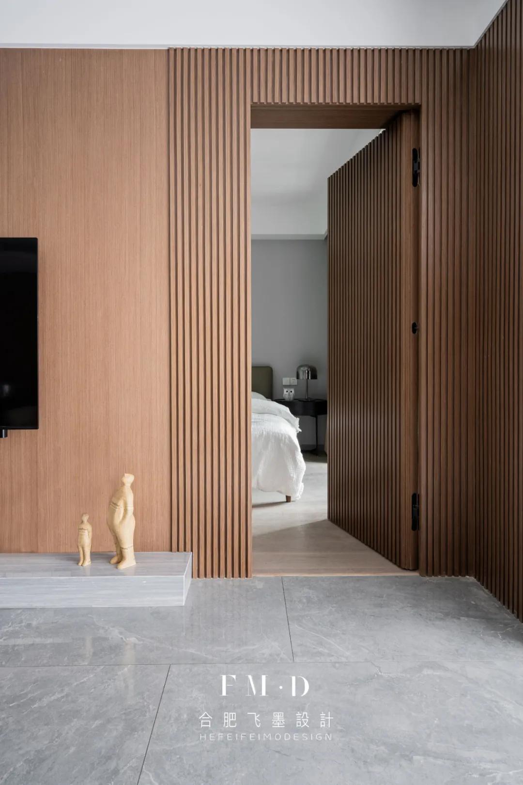 门洞不装门，这个细节要做到位：包一圈门套保护墙面，效果好看