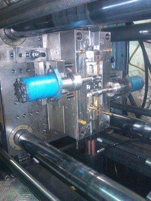 为什么现在模具行业工资低,模具行业其实很辛苦的