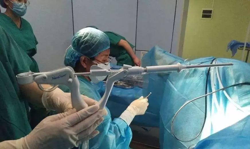 子宫内膜长息肉和长肿瘤的区别,子宫息肉会是恶性肿瘤吗