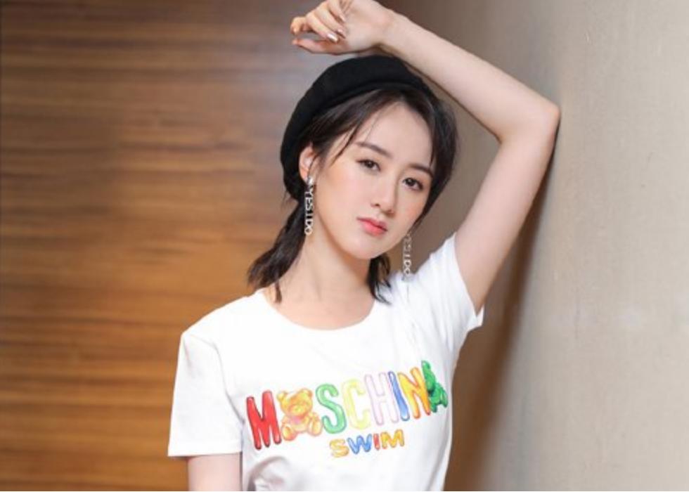 圆脸什么发型好看又简单又有气质,圆脸适合什么发型好看又好打理