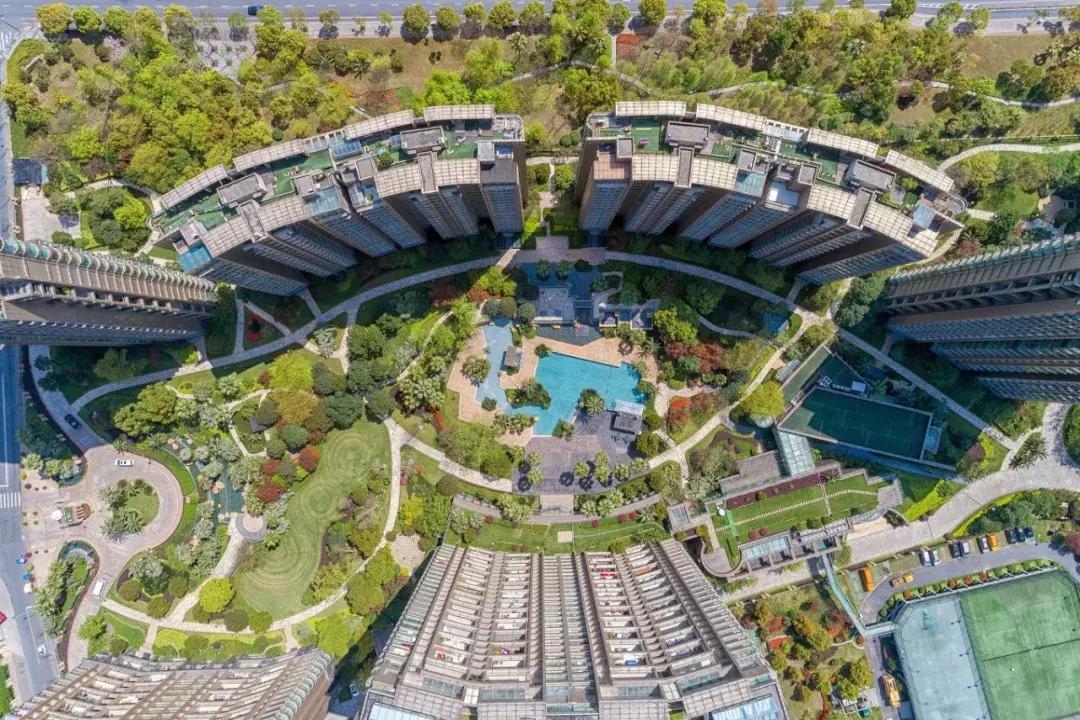 滨江：豪宅领袖，用品质画一座杭州人居的历史年轮