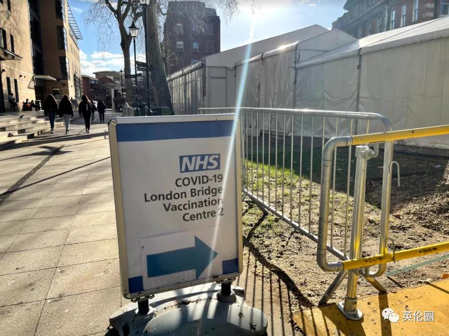 英国专门组织华人打疫苗！4名接种者亲历：低烧乏力起红疹关节痛
