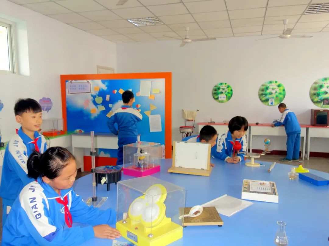 邯郸市复兴区前进小学荣获2020年度“省级文明校园”荣誉称号