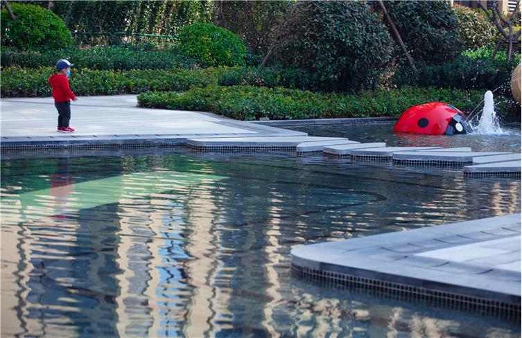 青岛中海寰宇天下天冠交房,青岛中海寰宇天下天冠房价