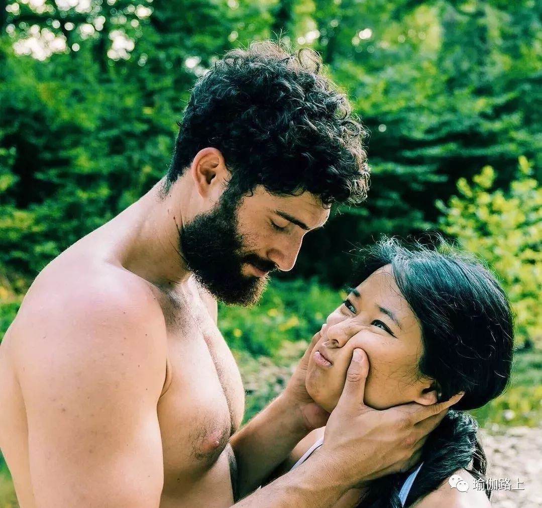 练瑜伽的女朋友最需要什么,练瑜伽的女人一定很好找男朋友