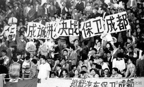 他是中国足球的第一人,他是中国历史上最牛逼的足球教练