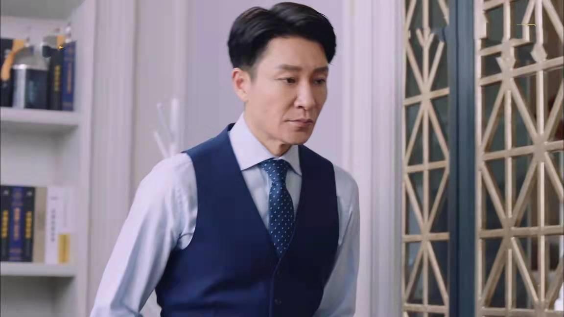 陪你一起长大奚彬给苏醒惊喜,陪你长大剧情分集介绍