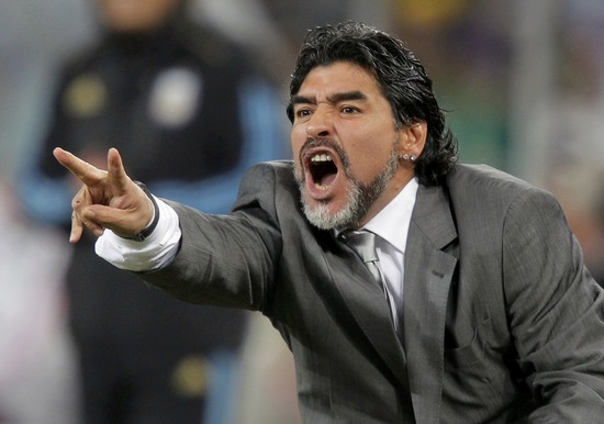 球王马拉多纳职业生涯事迹,球王马拉多纳经历