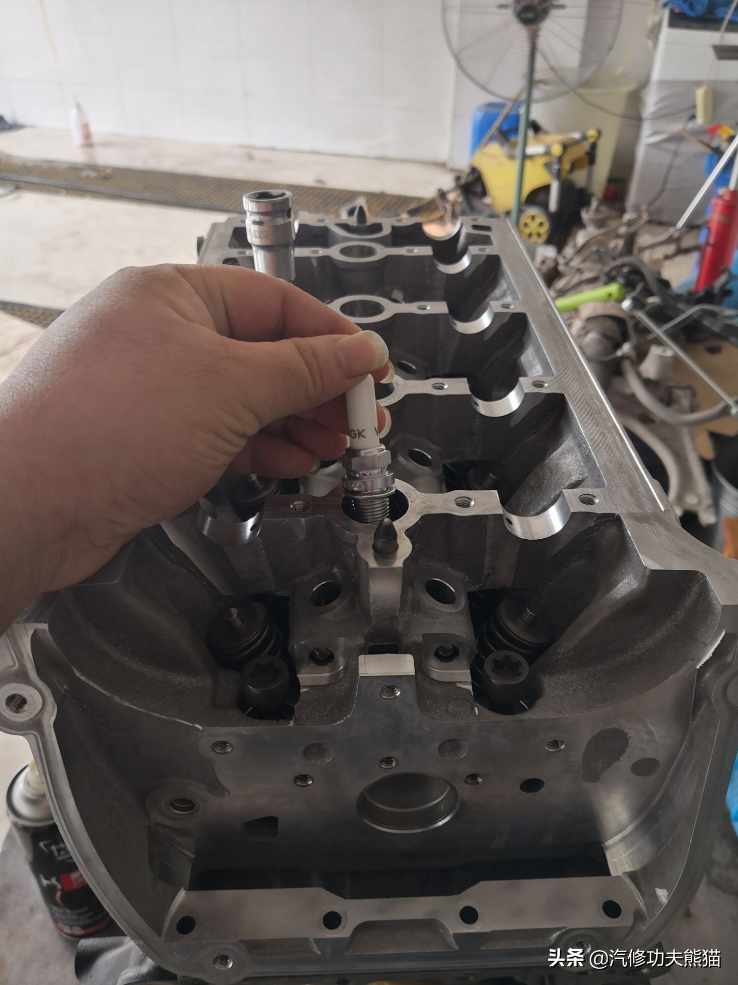 大众夏朗发动机大修维修费,进口大众夏朗大修