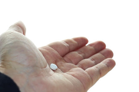 秋水仙碱吃了多久才拉肚子,吃秋水仙碱拉肚子要持续多久