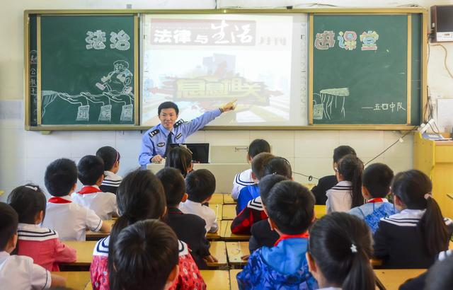 巴州三小招生,巴州区三小创新教学管理