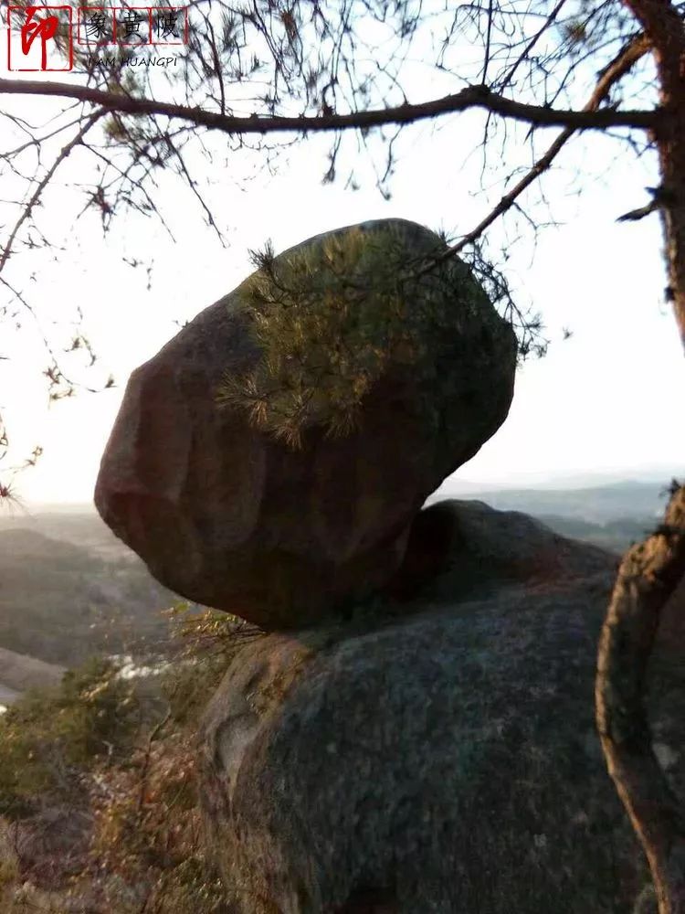 三月，畅攀武汉蔡店鹰嘴石