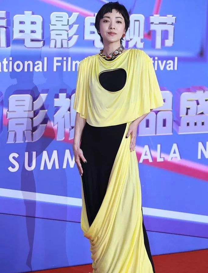 闫妮孙俪同台,闫妮和孙俪谁有实力