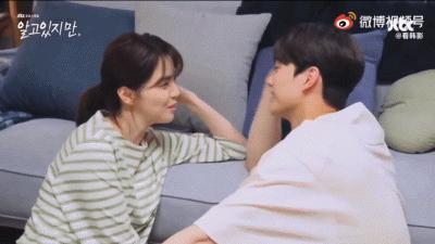 接吻尴尬吗,接吻尴尬场面