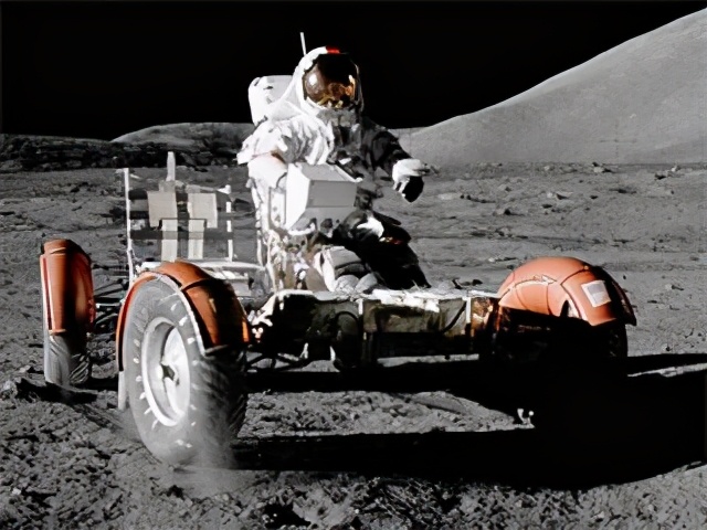 美国阿波罗计划实现几次载人登月,美国阿波罗登月过程