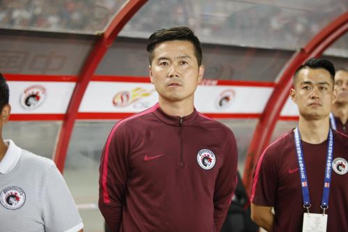 肇俊哲辽足视频完整版,肇俊哲送辽足球衣