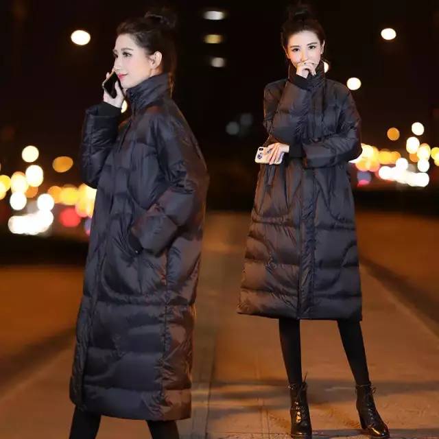 黑色短款面包服怎么搭配哈伦裤,条绒女款加绒哈伦裤配面包服