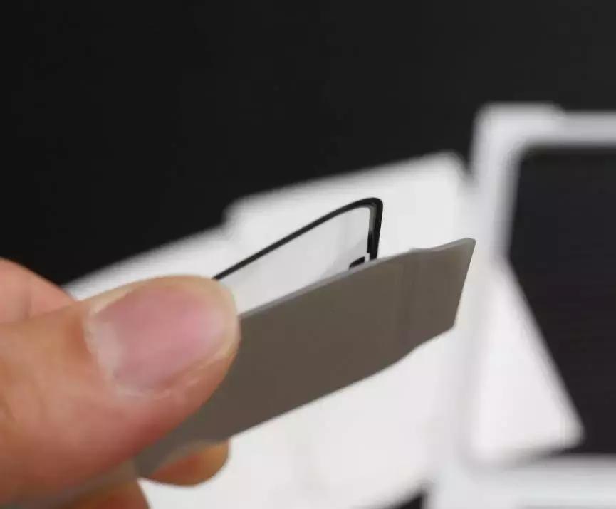 怎么揭掉iphone的钢化膜,iphone钢化膜贴膜神器测评