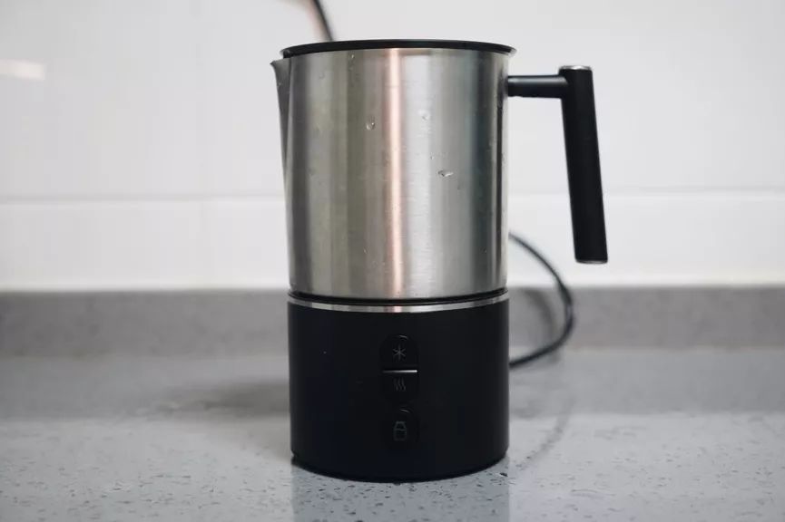 胶囊咖啡机哪款最好,想买咖啡机买便宜的还是贵的好