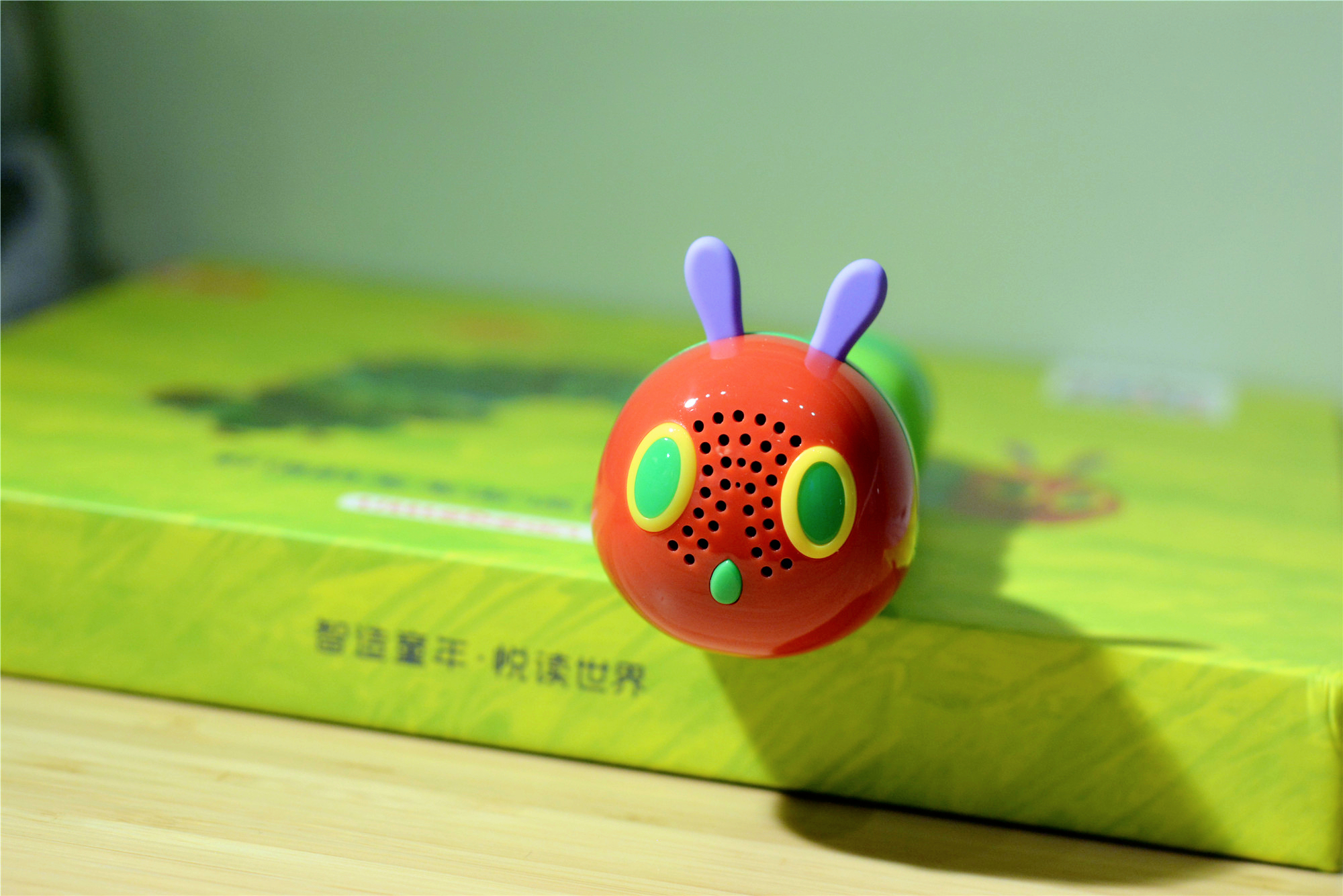 毛毛虫点读笔绘本入门,小彼恩和毛毛虫点读笔是什么关系