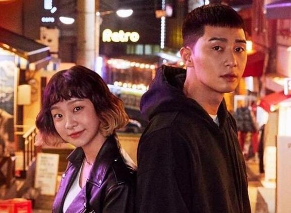 朴灿烈穿拖鞋在机场,朴灿烈同款袜子抢空