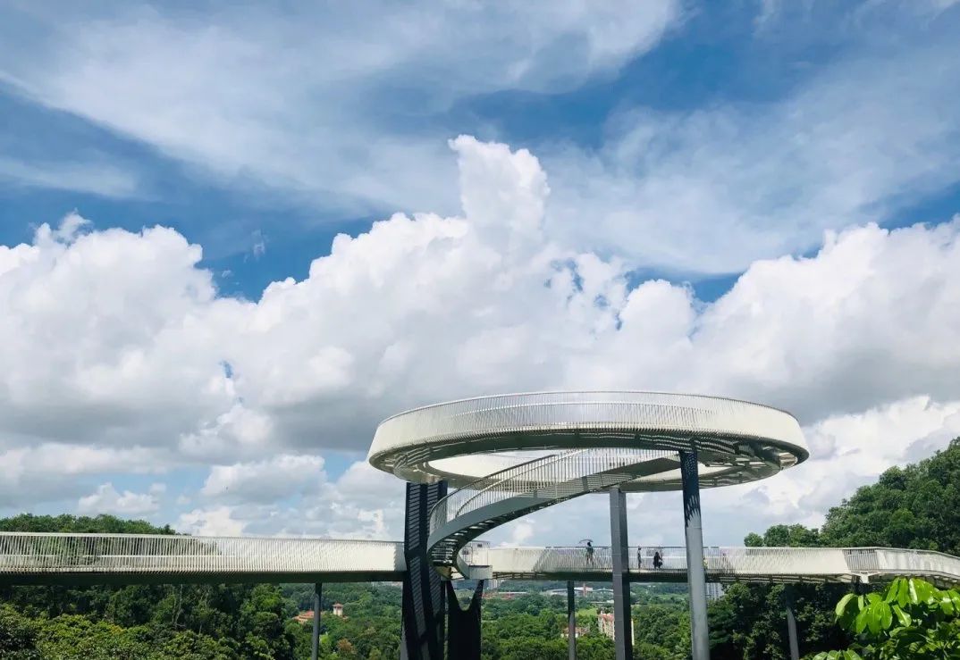 深圳天空之镜网红玻璃桥,深圳玻璃桥免费旅游攻略