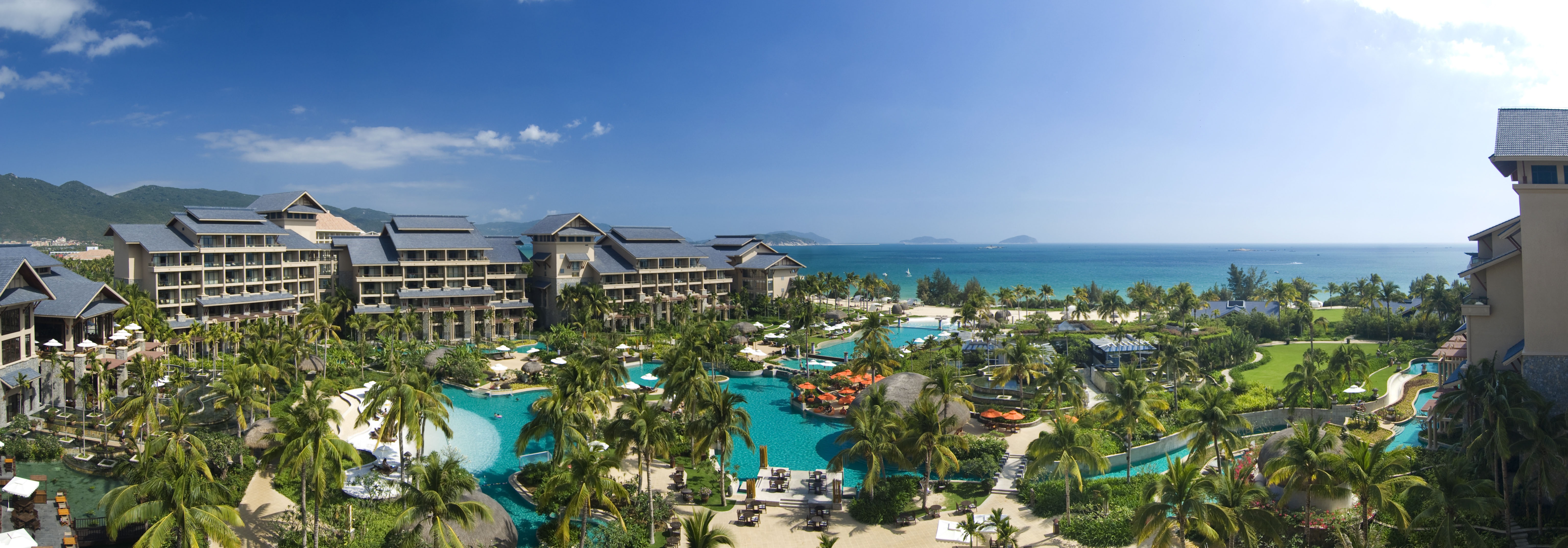 三亚哪个酒店带泳池最好,没有泳池算五星级酒店吗