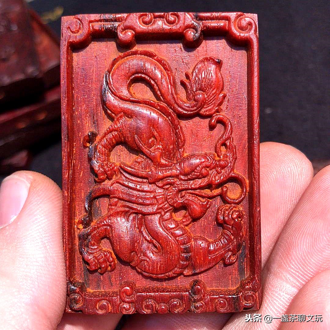 小叶紫檀和大叶紫檀对比图,小叶紫檀和大叶紫檀的区别图片