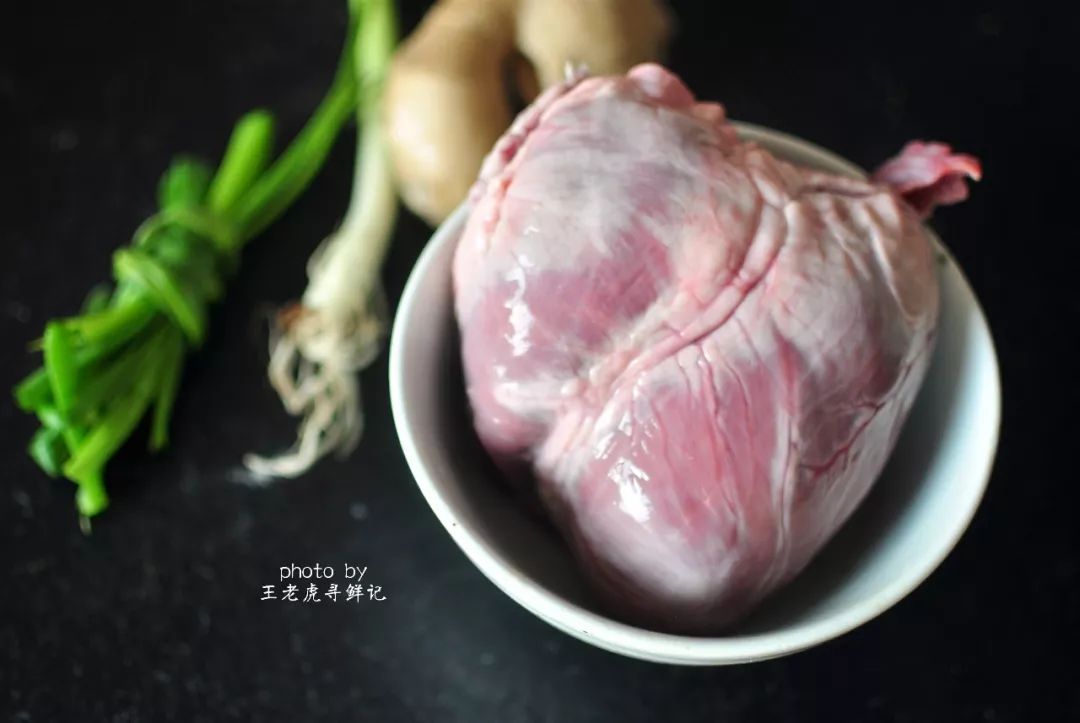 家庭卤肉卤猪心,卤好的猪心