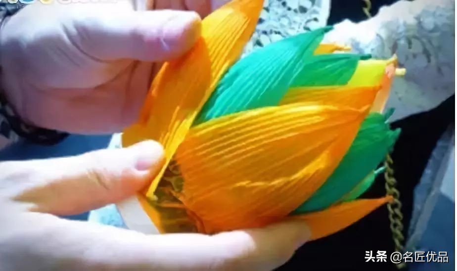 手工制作荷花睡莲,夏天的荷花手工小朋友