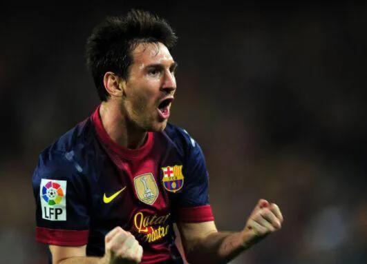 足球绝代双骄c罗与梅西,天下足球绝代双骄c罗与梅西