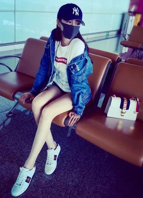 gucci脚感舒服的时尚百搭鞋推荐,gucci鞋ace系列怎么搭配