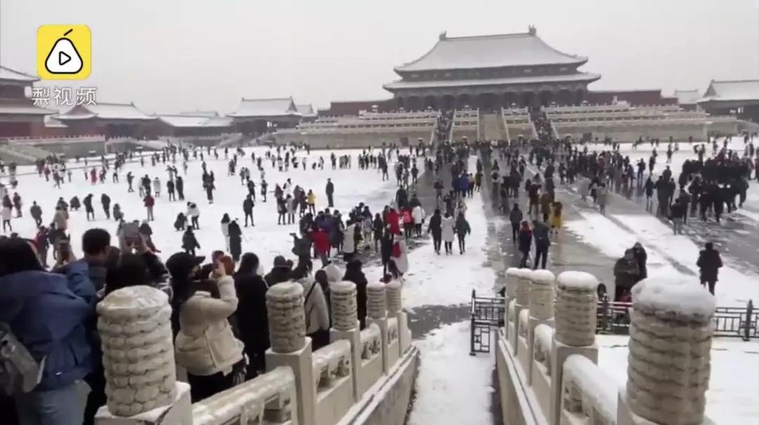 盗墓笔记十年长白山,盗墓笔记长白山青铜门结局