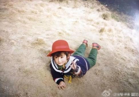 许佳琪戴萌troublemaker舞台综艺,troublemaker双人舞蹈戴萌许佳琪