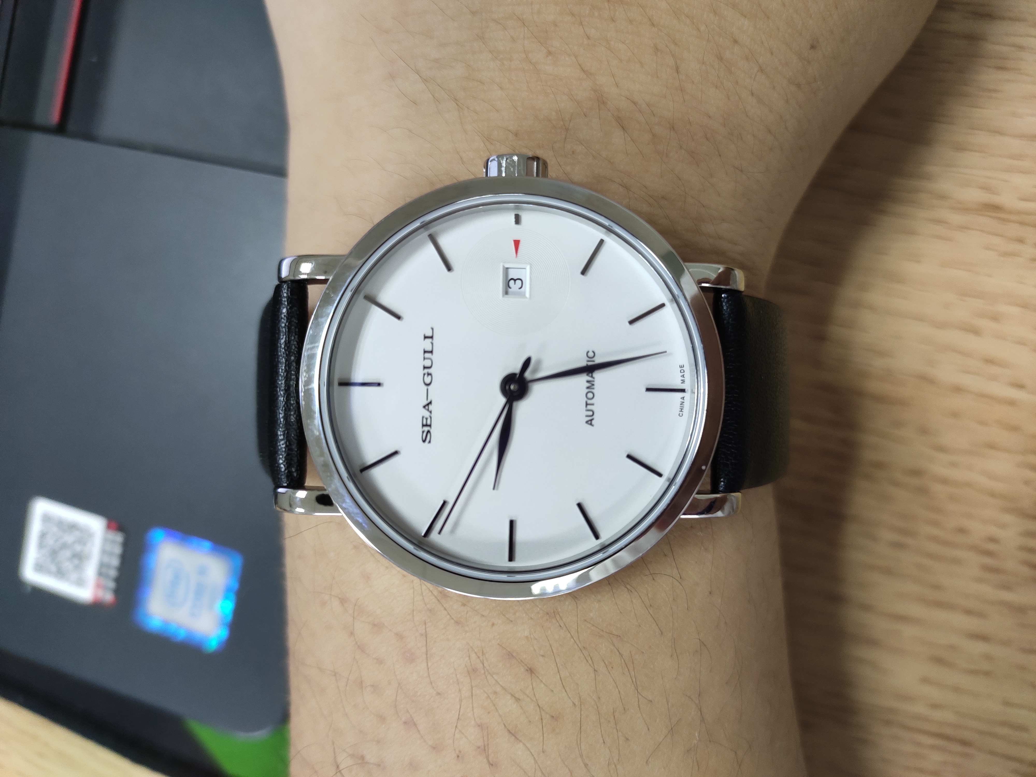 野狼机械表对比海鸥机械表,西铁城机械表和海鸥机械表哪个好