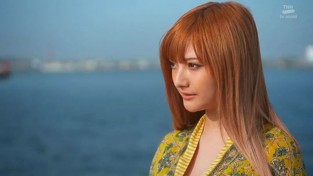 滨崎步二十年前的视频,滨崎步的两次婚姻