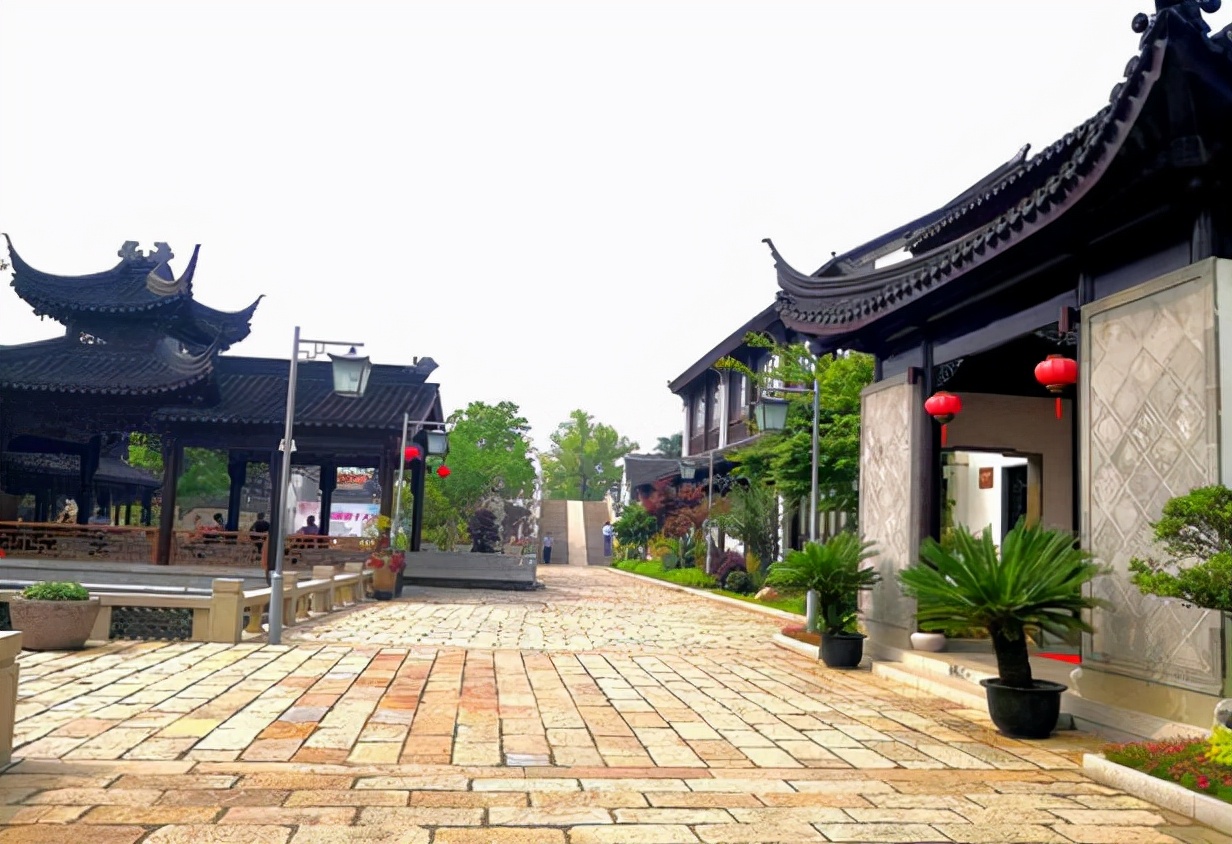 「顾马入江南」老街酒楼吃吃蟹