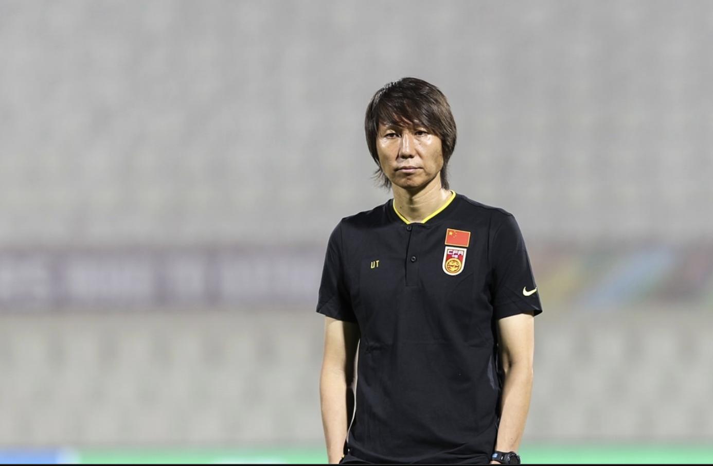 骂声一片！李铁最新微博2万条评论，黄健翔连发4条内涵信息