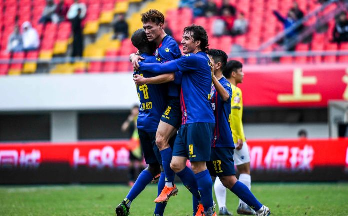 王栋踢过中冠么,王栋最新比赛