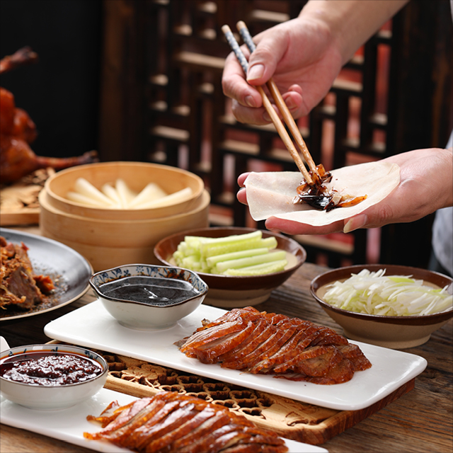 北京100块钱四只的北京烤鸭正宗吗,100元的烤鸭和20的烤鸭有什么区别