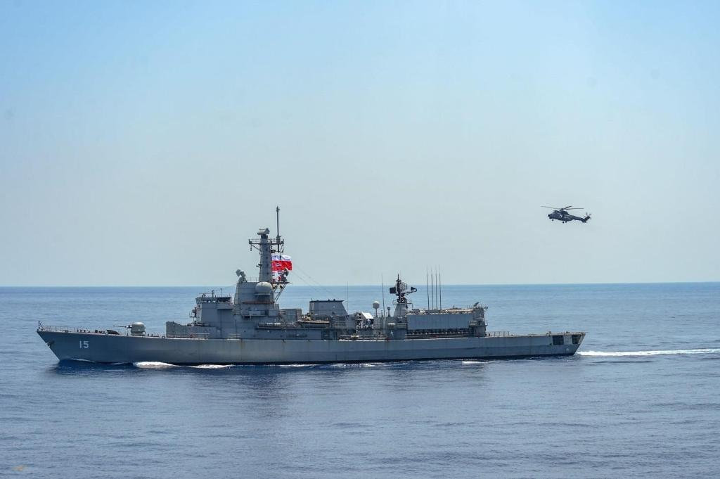 “海上马车夫”的硬核防空舰，荷兰海军卡尔.杜尔曼级护卫舰