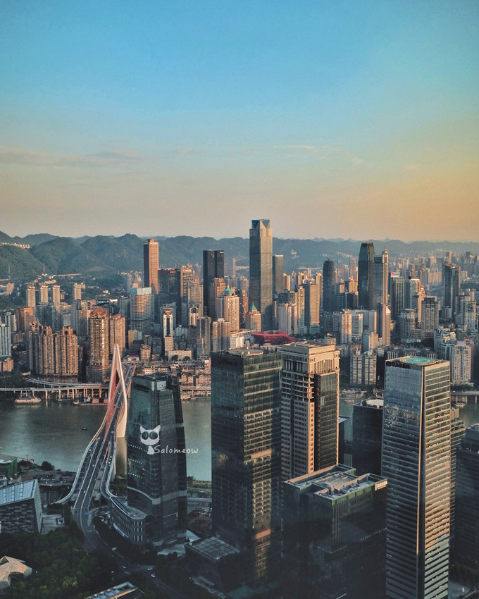 藏于山隐于巷，重庆日夜里的另一番江湖