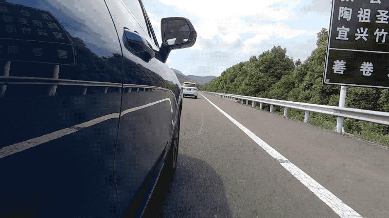 理想one换1.5t增程器最新试驾视频,理想one与汽油车提速对比