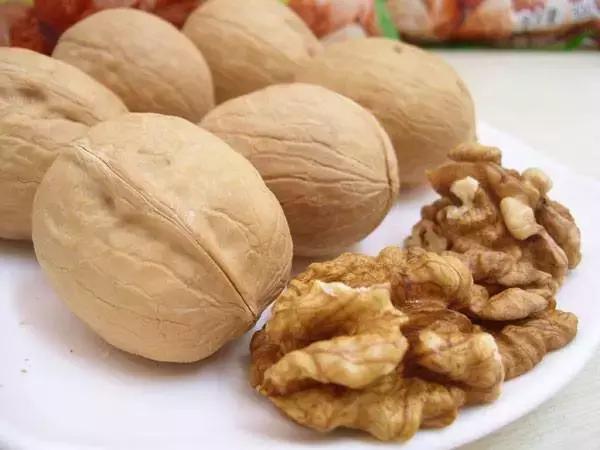 新疆特色的坚果大礼包,坚果大礼包新疆特产